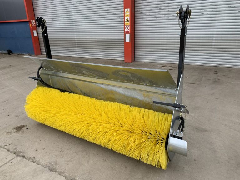 Bucket brushes in stock 7ft&7.6ft W&M Agricultural Engineering